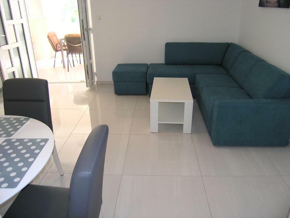 Apartments Sokolovic クルク エクステリア 写真