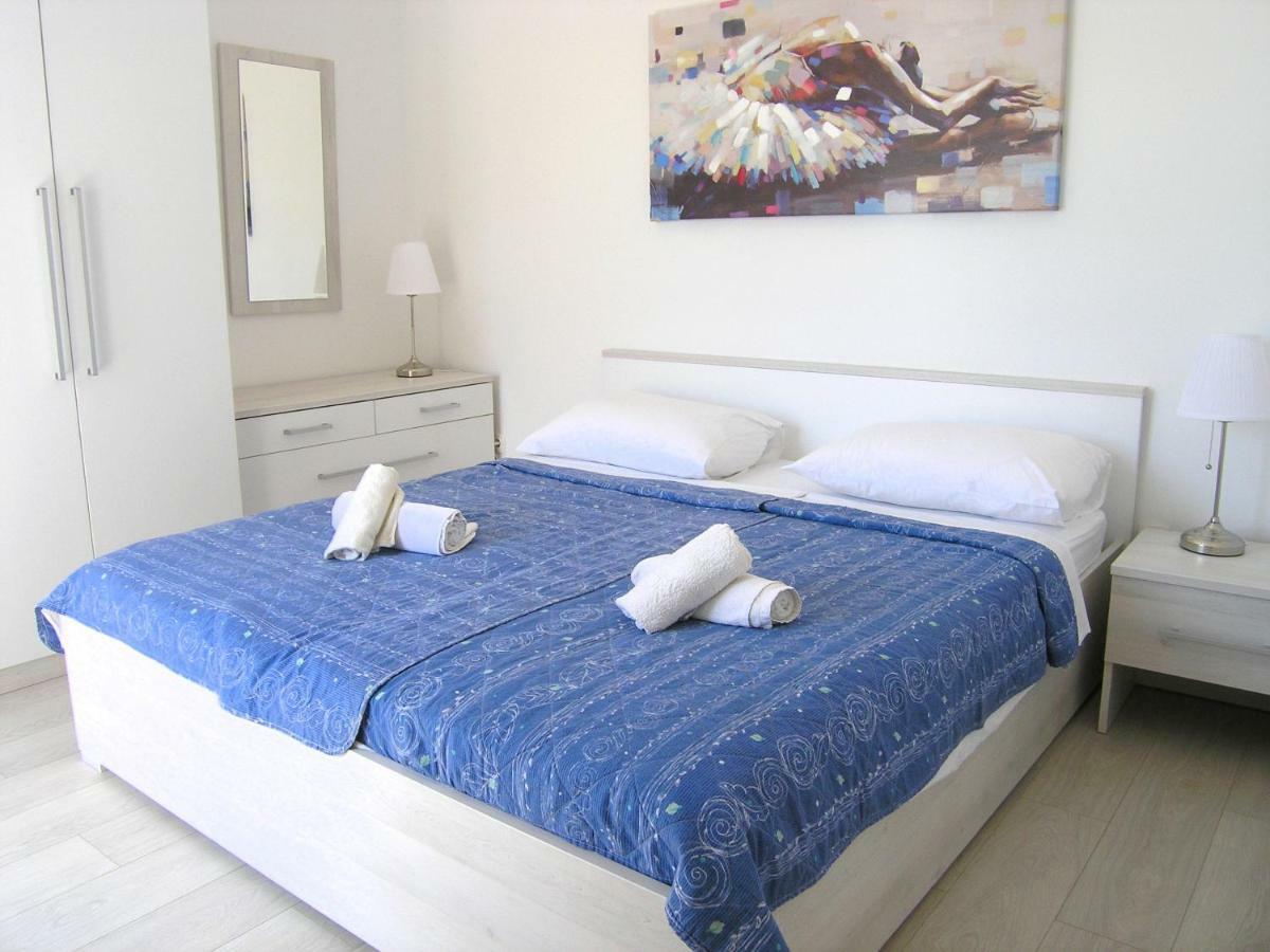 Apartments Sokolovic クルク エクステリア 写真