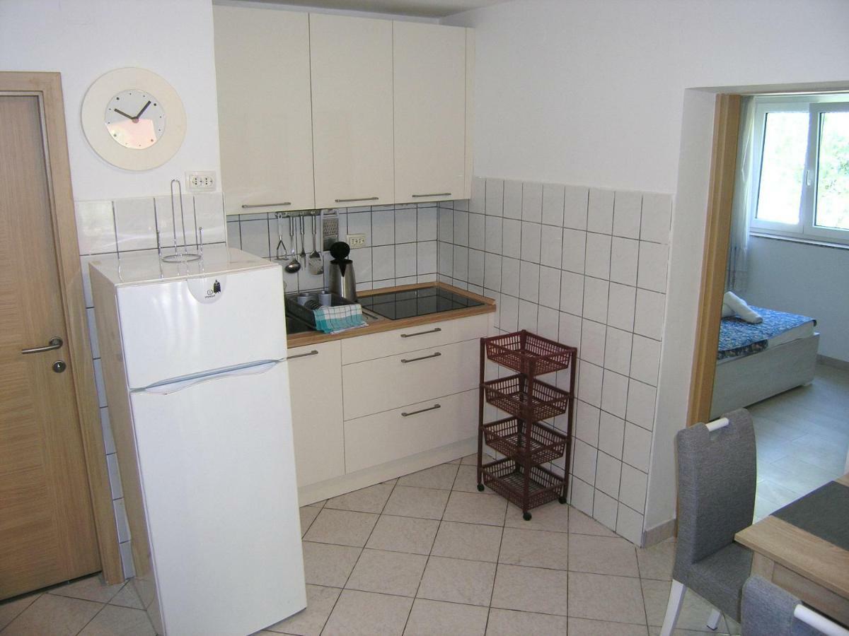 Apartments Sokolovic クルク エクステリア 写真