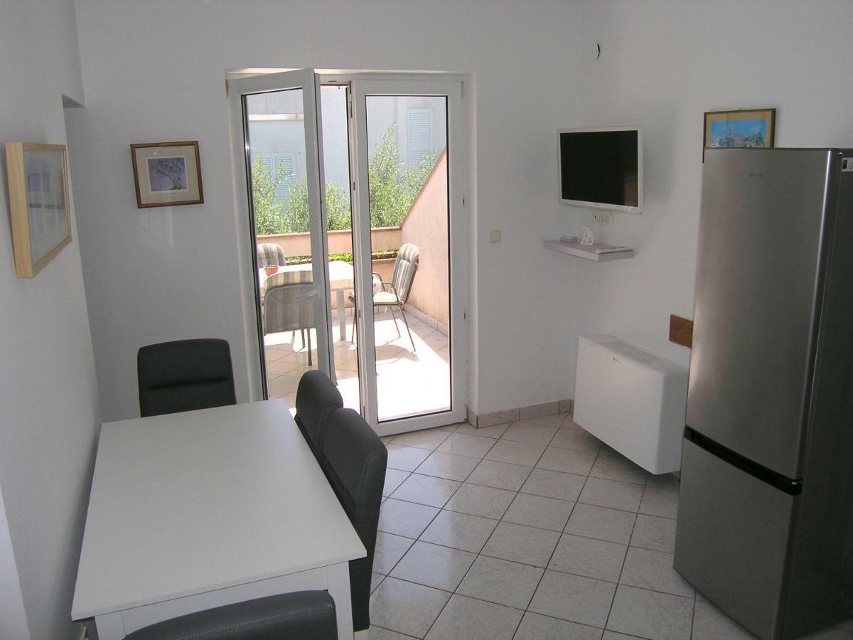 Apartments Sokolovic クルク エクステリア 写真
